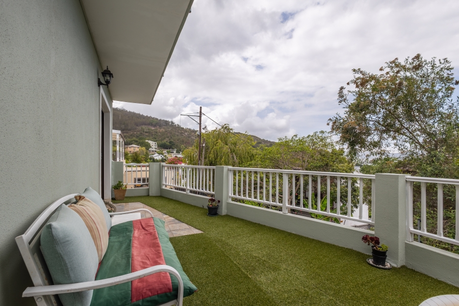 3 Bedroom Property for Sale in Knysna Central Western Cape